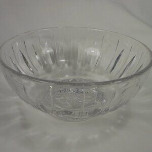 beautiful heavy crystal bowl. Stuart England